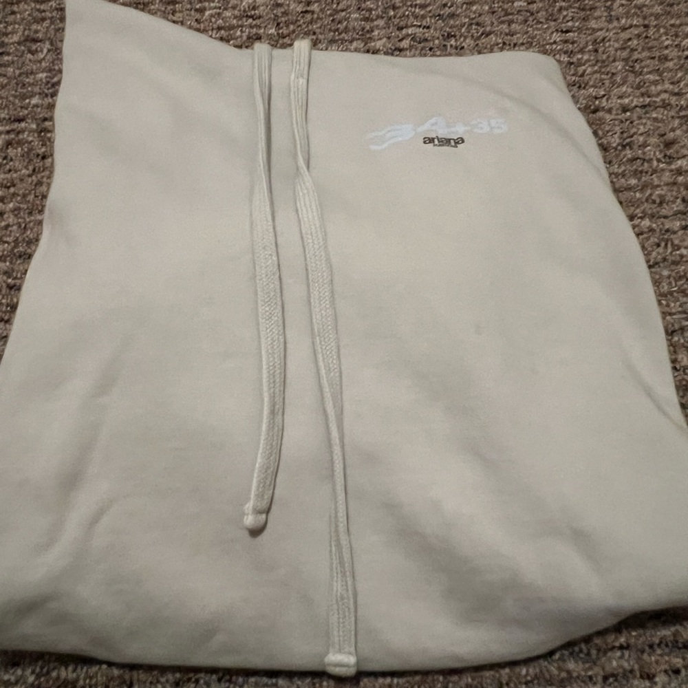 ariana grande 34+35 hoodie